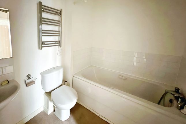 Apartment 28, Monea Hall,, Conisbrough Keep, West Midlands photo 4