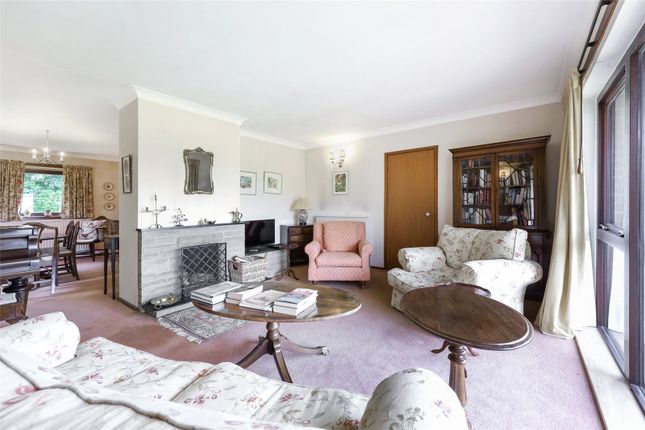2, Torr Crescent, Helensburgh photo 4
