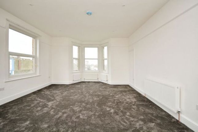 2, 86 Sweyn Road, Margate photo 5