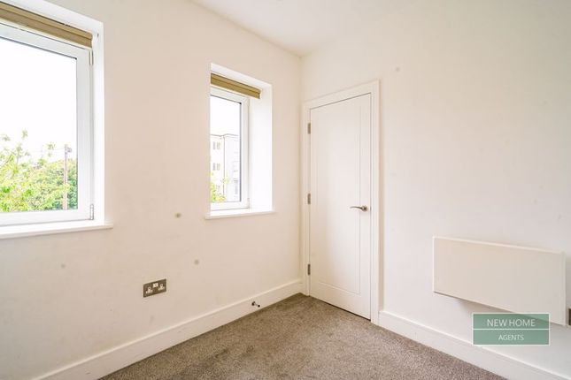 Flat for sale in The Walk, Holgate Road, York