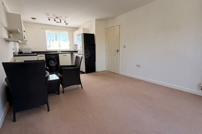 45, Sir Henry Brackenbury Road, Ashford photo 3