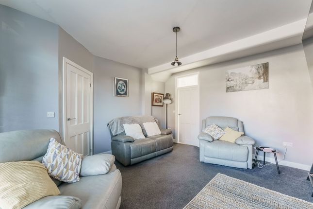 66, Olympia Crescent, Selby photo 4