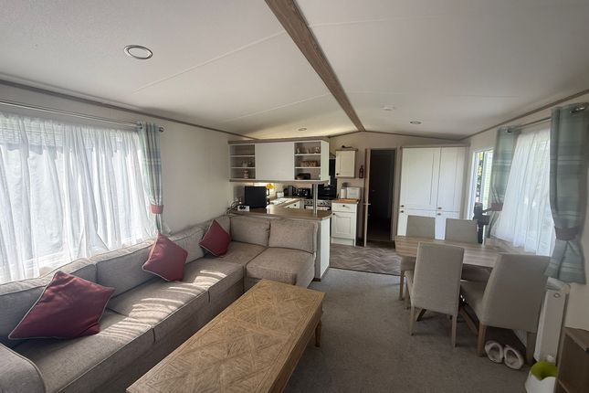 4 Lake View, Hall More Caravan Park, Hale, Milnthorpe photo 2