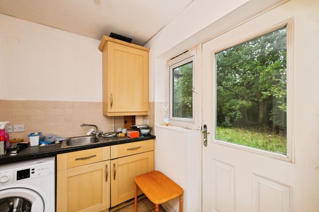 21, Cavell Court, Bishop's Stortford photo 4