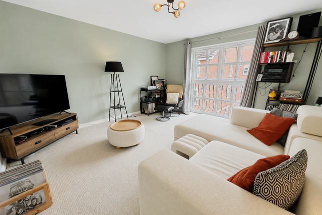 Flat 18, 15, Keats Mews, Manchester photo 3