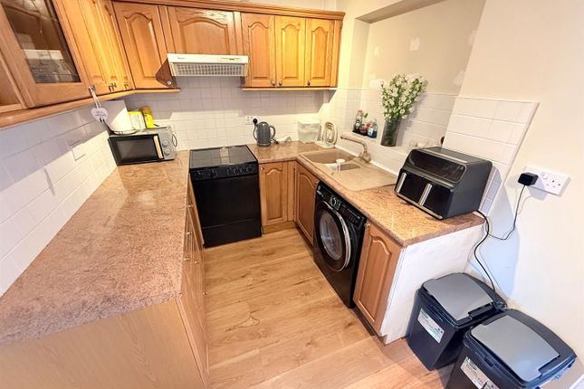 4, Hurrell Road, Great Yarmouth photo 2