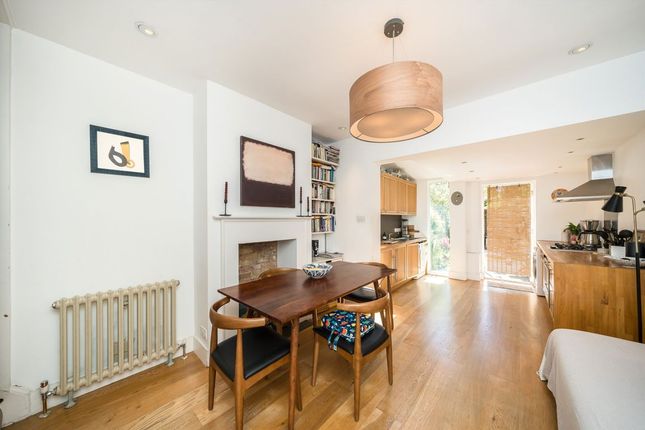 33, Sunnyside Road, Teddington photo 3