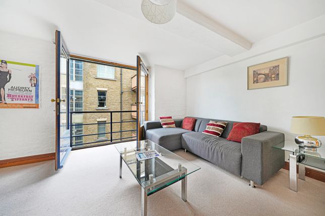 Thumbnail Flat to rent in St. Saviours Wharf, 8 Shad Thames