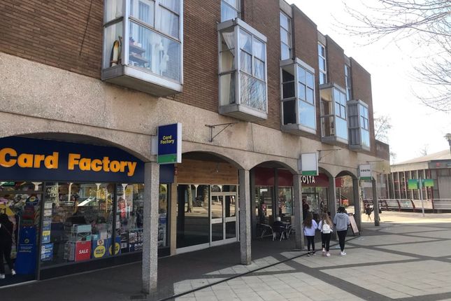 Retail premises to let in 4 Somerset Square, Nailsea, Bristol, Somerset