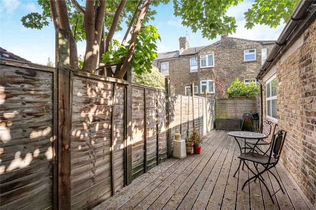 126a, Millfields Road, London photo 2