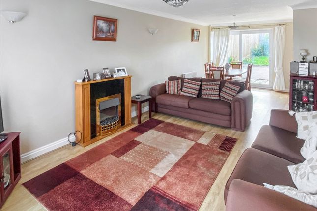 49, Raddicombe Drive, Devon photo 2
