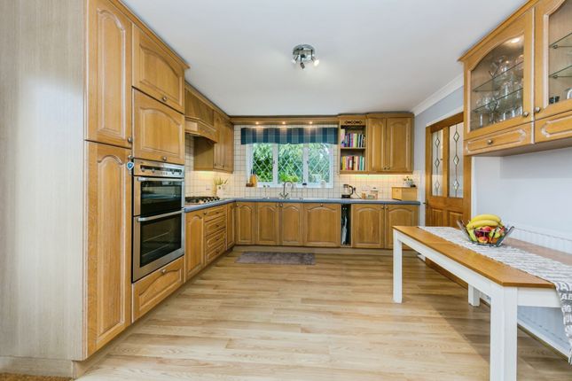 16, Cheveley Close, Cheshire photo 4