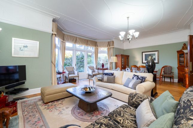Flat for sale in Worcester Road, South Sutton