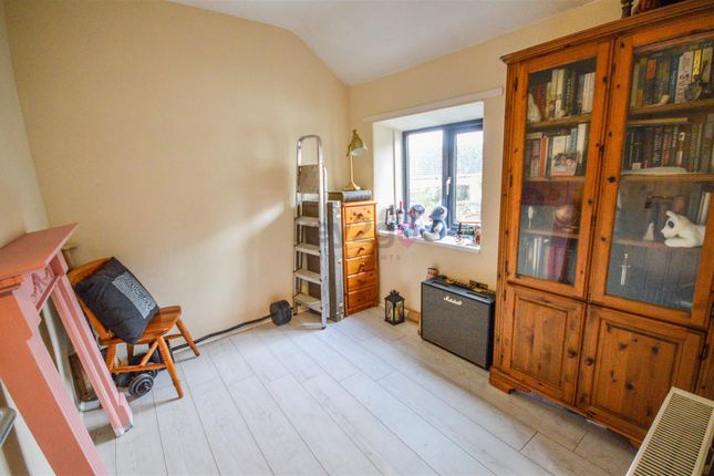 End terrace house for sale in Bishop Hill, Sheffield