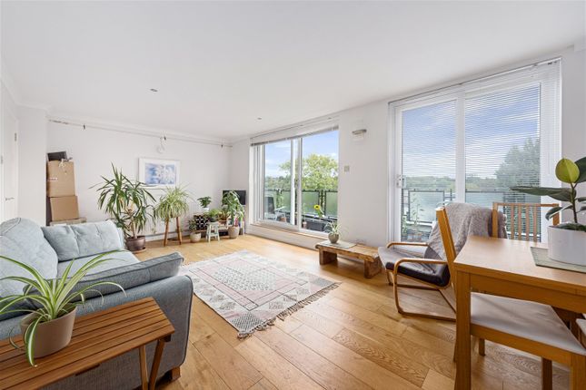 Penthouse for sale in Park Hill Road, Bromley