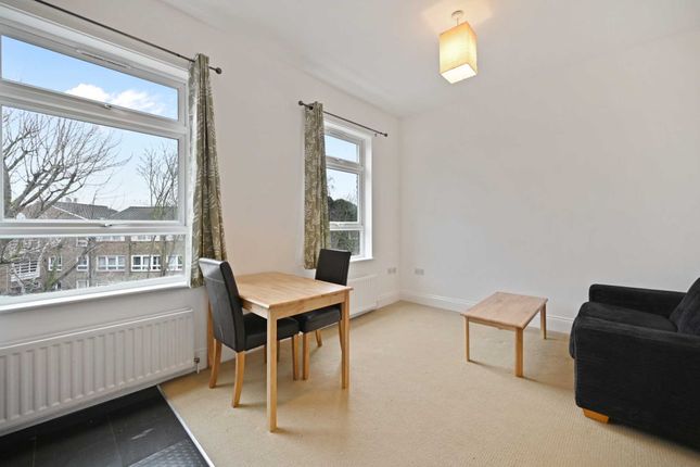 Thumbnail Flat to rent in Lillie Road, Fulham, London