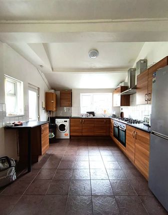 Harrow Road, Newport photo 3
