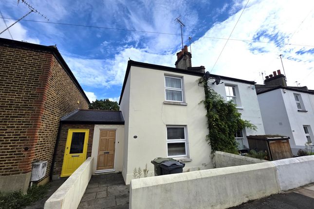 3-bed semi-detached on Wellfield Road, London, £450,000