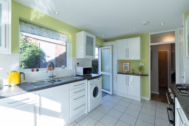 4, Davids Close, Broadstairs photo 4