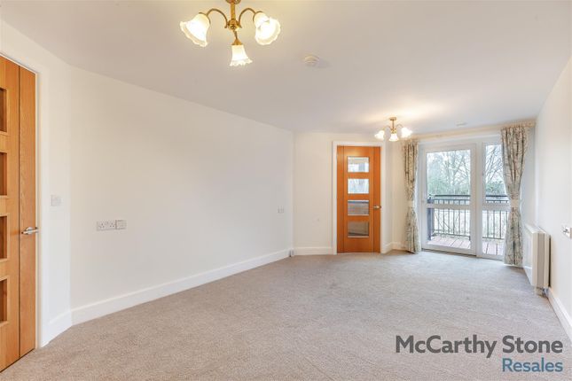 8637548-Interior06.Jpg