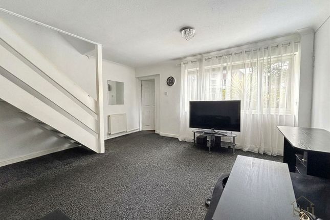 13 Oaklands, Ashford photo 3