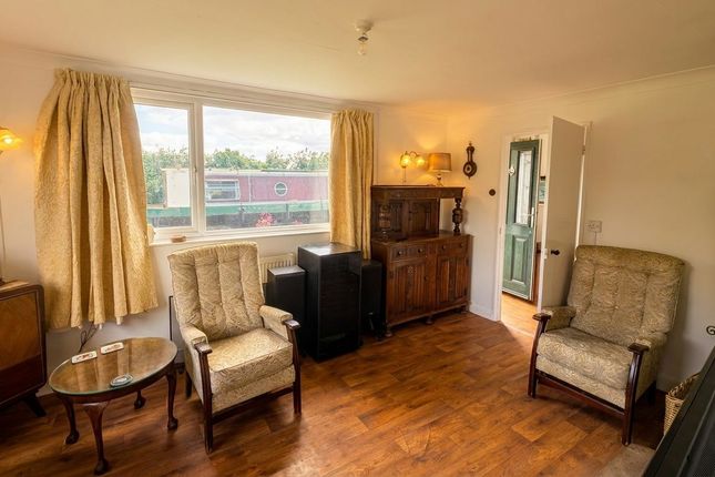The Bungalow, Burnt Lane, King's Lynn photo 3