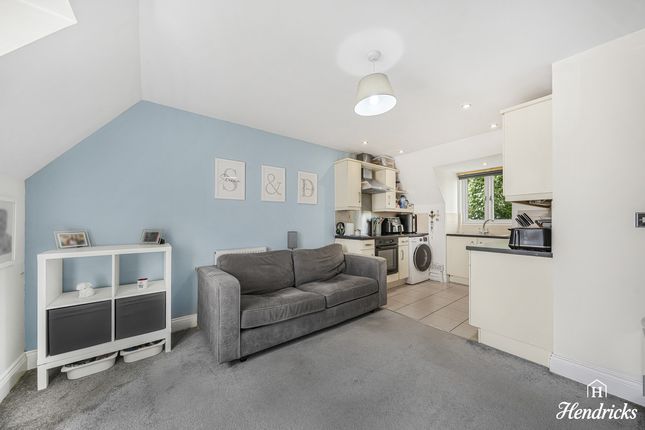 Flat Flat 11, 436, Prince Avenue, Westcliff-on-sea photo 4