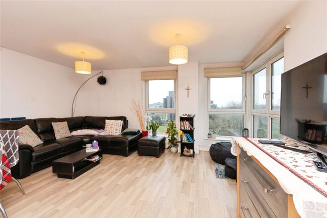 415 Skyline Plaza,, Alencon Link, Hampshire photo 3