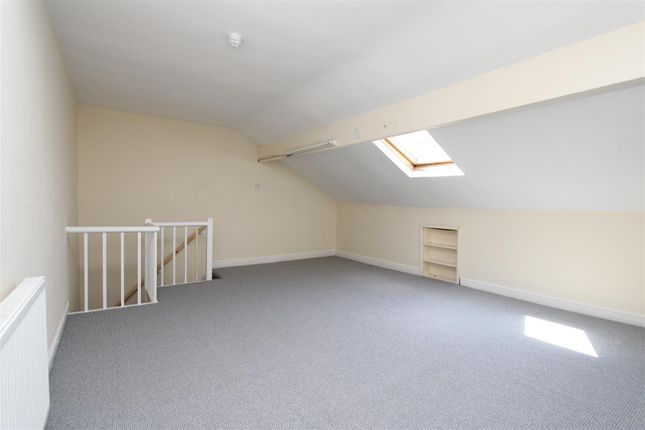 60, Westcroft Road, Bradford photo 5