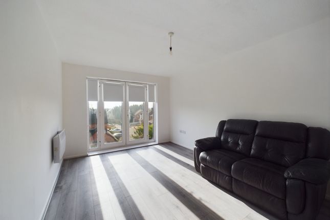 31, Bankside Court, Litherland photo 3
