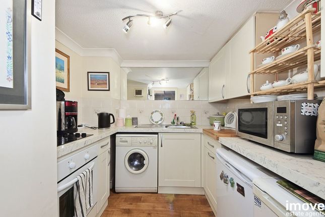 Flat 7, Tor Haven, Torquay photo 3