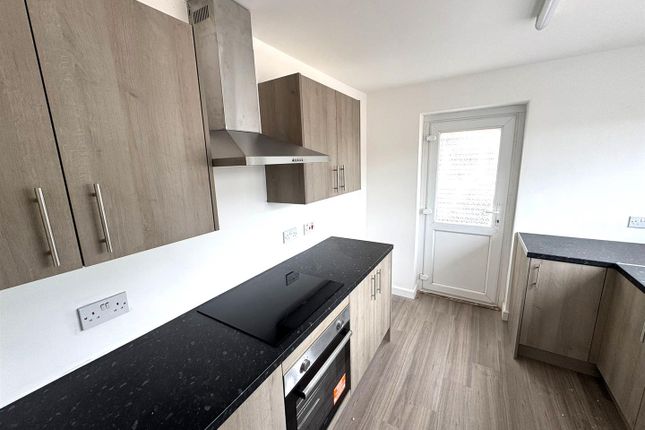 11, Hillview Crescent, Newport photo 2