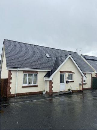 Thumbnail Detached house to rent in Felinfach, Brecon