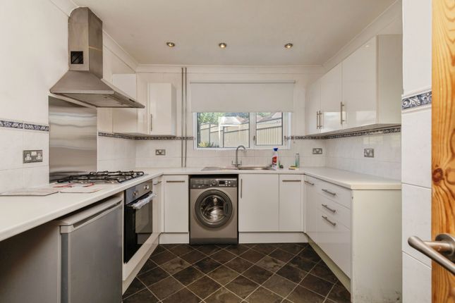 47, Chapel Lane, Bristol photo 2