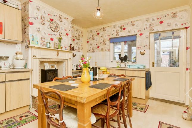 Terraced house for sale in Victoria Road, Cowes, Isle Of Wight