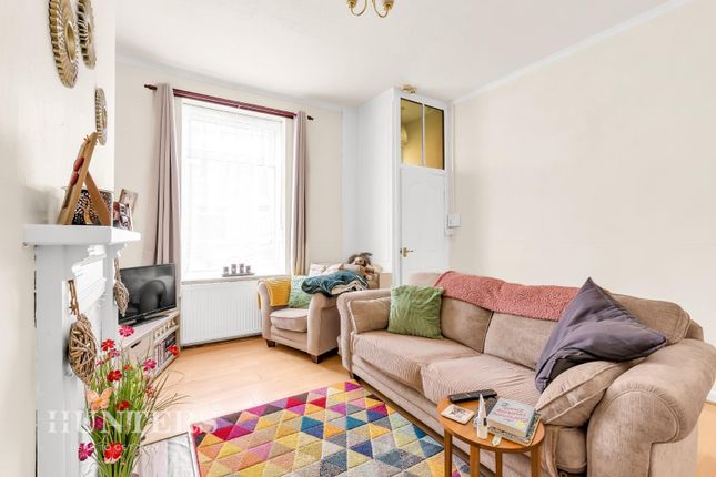 11, Forest Street, Oldham photo 4