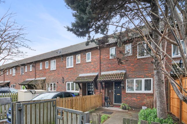 Thumbnail Terraced house for sale in Greenham Close, London