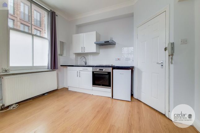 Thumbnail Studio to rent in Woodfield Road, London