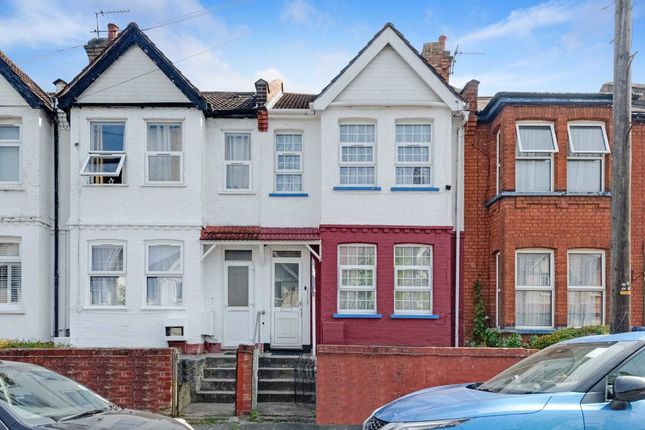 3-bed house on 50, Russell Road, London, £500,000