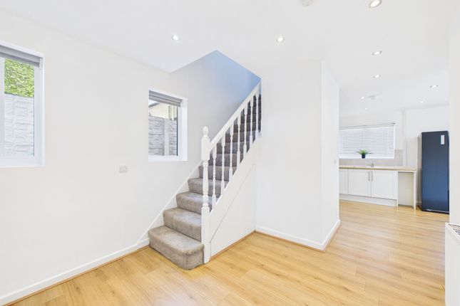 42 Lisburn Lane, Liverpool photo 3