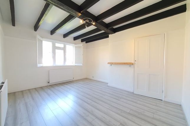 Thumbnail Terraced house to rent in Edgeworth Road, London