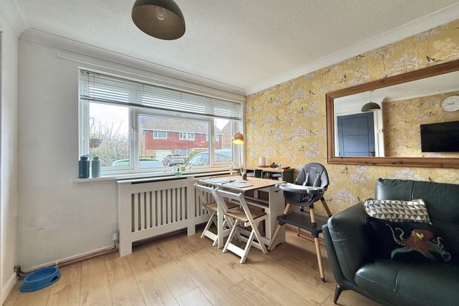 33, Moorland Way, Exeter photo 4