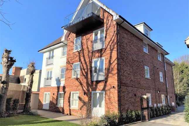 Flat to rent in Alexander Lane, Hutton, Brentwood