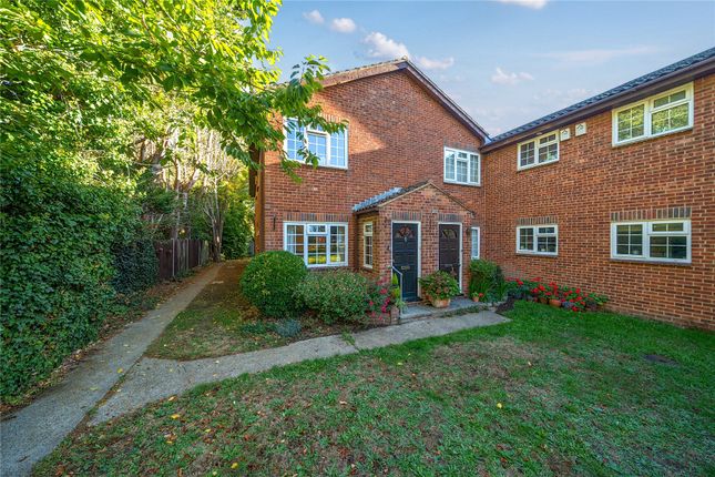 1-bed terraced on 5, Audley Walk, Orpington, £210,000