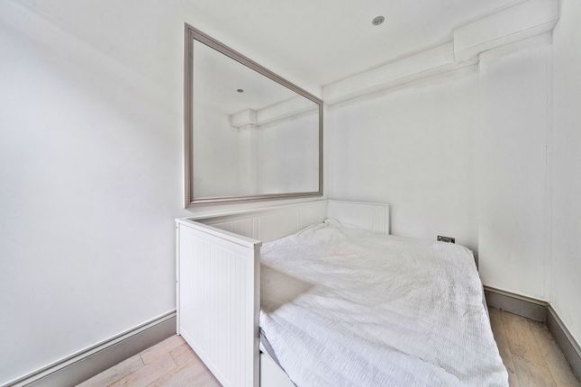Montpelier Road, Ealing photo 4