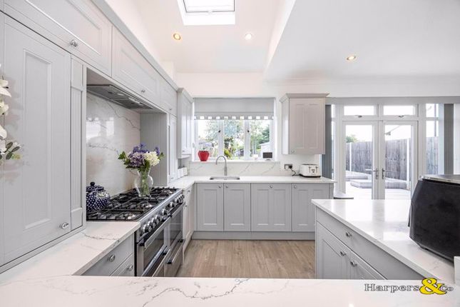 51, Mayplace Road East, Bexleyheath photo 2