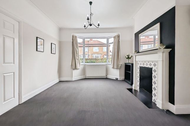 23, Hoyle Avenue, Newcastle Upon Tyne photo 4