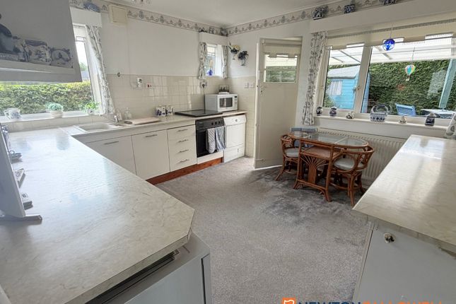12 Granby Drive, Newark photo 2