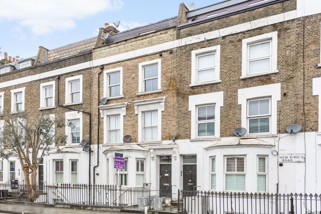Flat for sale in New Kings Road, Fulham Broadway