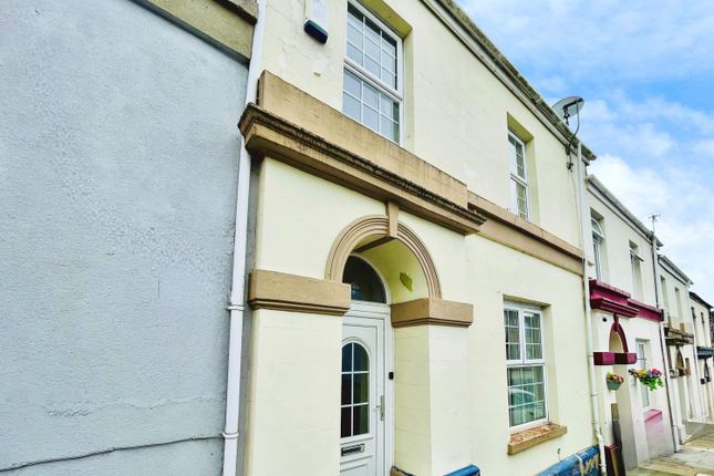 Terraced house to rent in Upper Thomas Street, Merthyr Tydfil